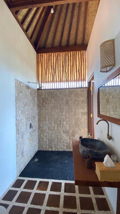 Uluwatu Sunrise Hotel Ungasan  Exterior photo